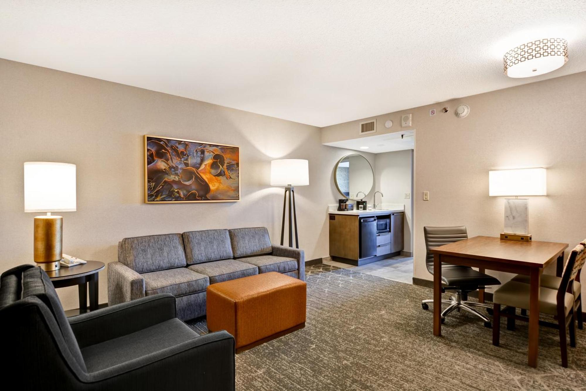 Embassy Suites By Hilton Minneapolis Airport Bloomington Rom bilde